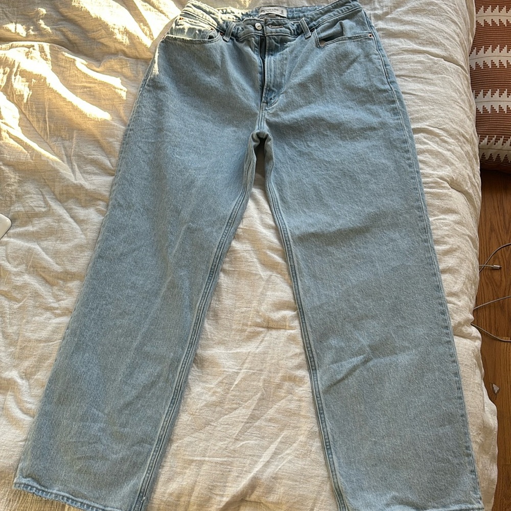 Women’s Abercrombie Curve Love 90s Relaxed Jeans
